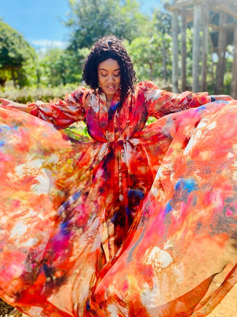 Flowing watercolour print kaftan gown